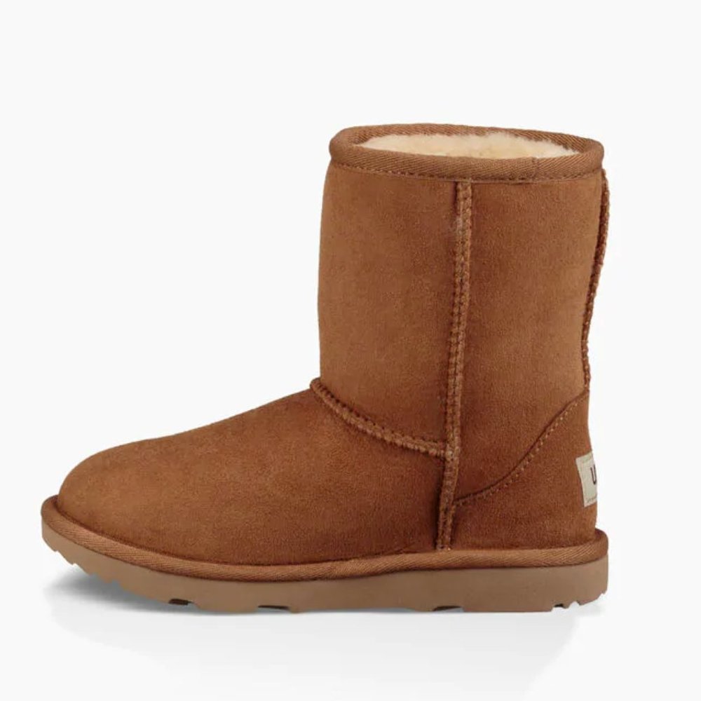 NEW UGG Kid Youth Classic II Short Chestnut Sheepskin Fur Lined Mid Calf Boot - Picture 2 of 6